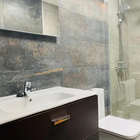 Lc Bastian Marina * 科斯塔特吉塞