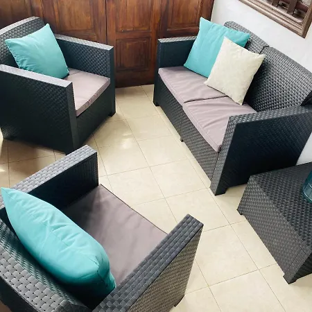 Lc Bastian Marina 科斯塔特吉塞