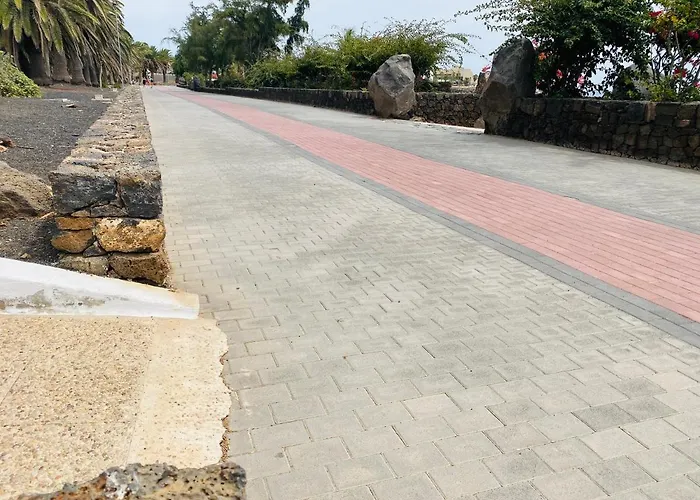 Lc Bastian Marina * Costa Teguise