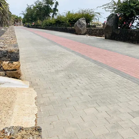 Lc Bastian Marina * Costa Teguise